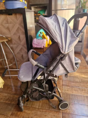 Carrinho de bebê portátil burigotto
