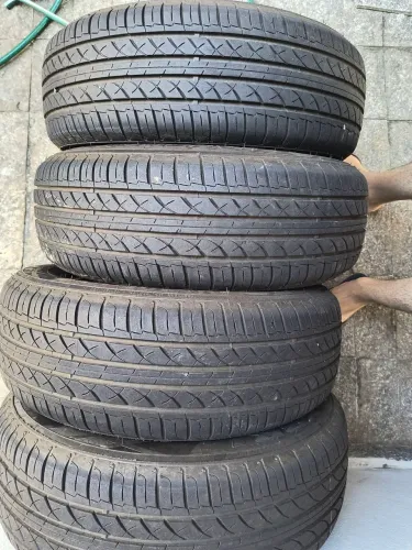 Pneus pouco rodado