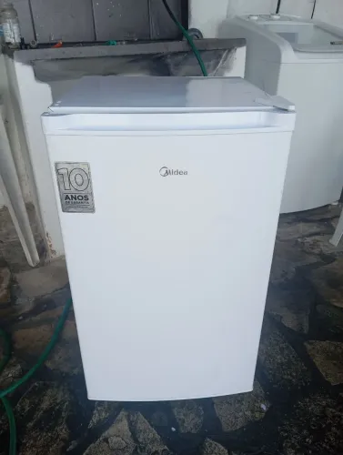 Frigobar Midea 124 Litros - 220V
