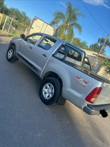 Toyota Hilux CD D4-d 4X4 2.5 16V 102cv TB Dies. 2010