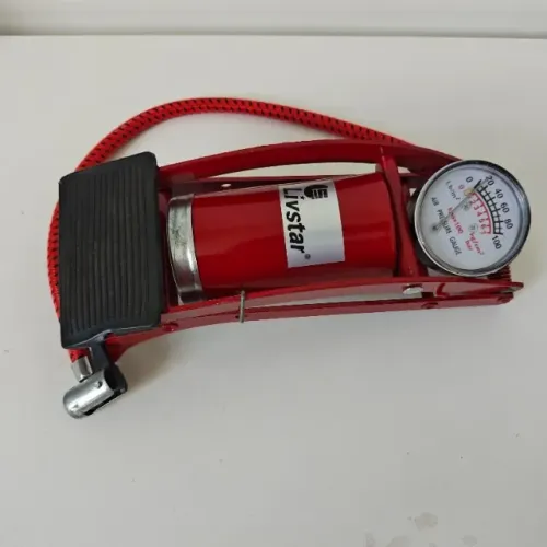 Bomba de Ar para Encher Pneus Livstar com Manômetro Pouco Usada