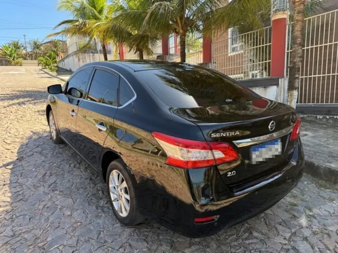Nissan Sentra SV 2.0 Flexstart 16V Aut. 2016