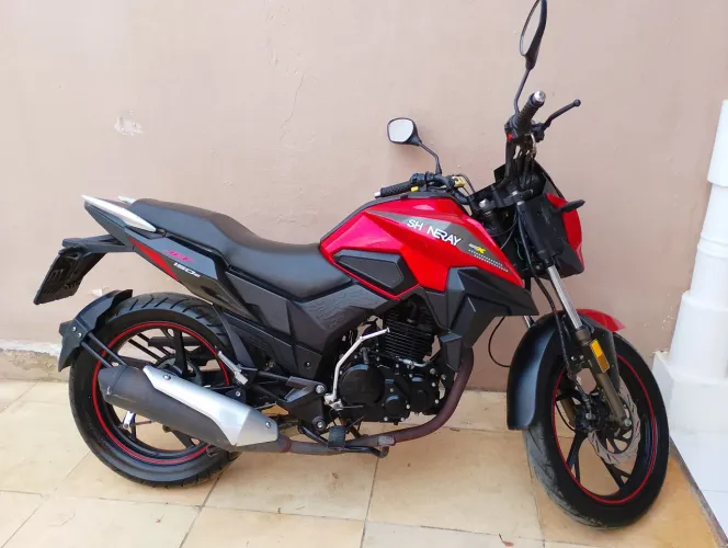Vendo moto.