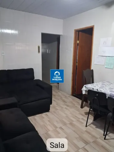 Casa de 2 quartos à venda no Barro Vermelho