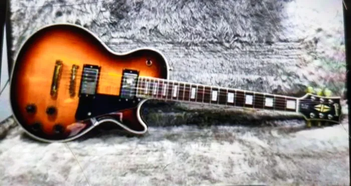 Guitarra Gibson Les Paul - leia o anúncio 