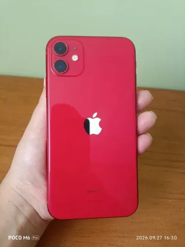 Vendo IPhone 11 Vermelho