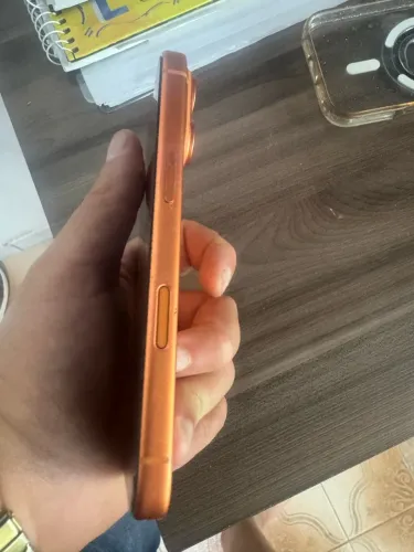 BARATO!! IPHONE 17 PRO COM CAIXA,SEMI NOVO, 8 MESES DE GARANTIA APPLE