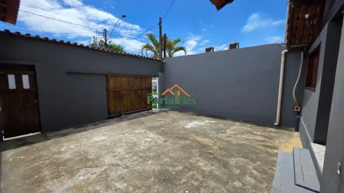 Casa à locação em Colina de Laranjeiras - Serra/ES