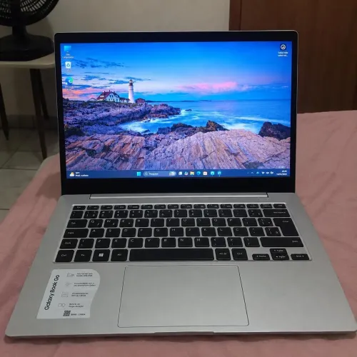 VENDO NOTEBOOK SAMSUNG GALAXY BOOK GO