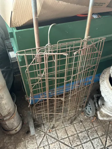 Preciosidade Carinho de Feira em Ferro