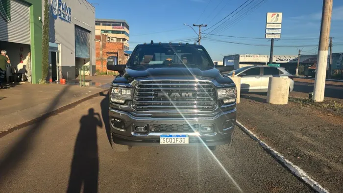 Ram 3500 Limited Longhorn 6.7 TB CD Diesel 2024