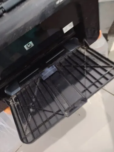 Impressora HP para peças.