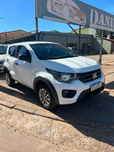 Fiat Mobi Like 1.0 Fire Flex 5P. 2023