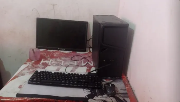 Pc completo otimo pra vender logo
