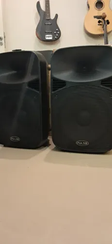 Caixa de Som Ativa Pulse Pro 15" (250W RMS) com Bluetooth/USB - Bivolt