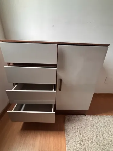 Cômoda