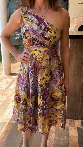 vestido colorido "Atelie Helena"