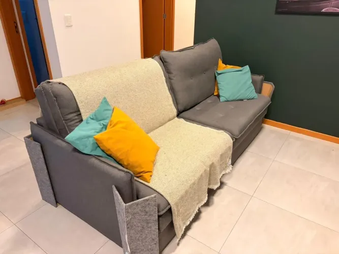 Sofá retrátil 2,10m