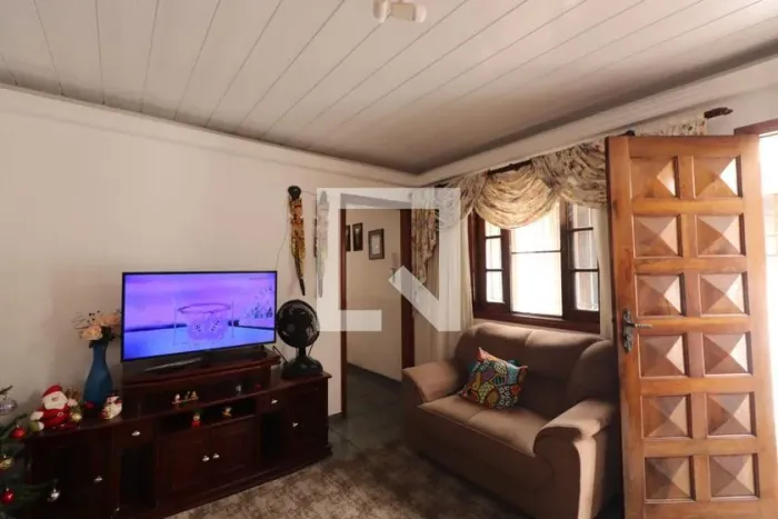 Casa à Venda - Vila Esperança, 5 Quartos, 100 m2