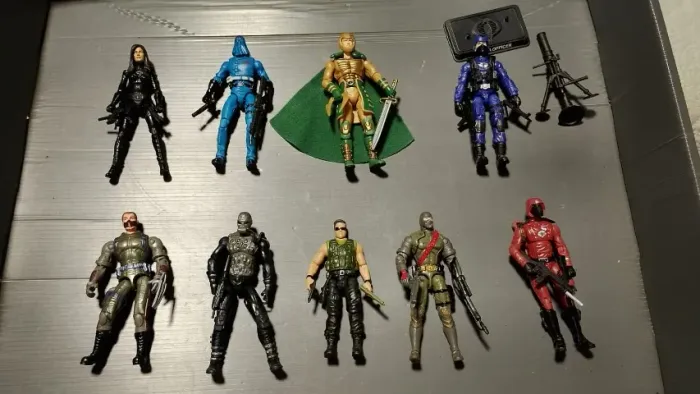 9-Pack "COBRA SERPENTOR". 9 action figures