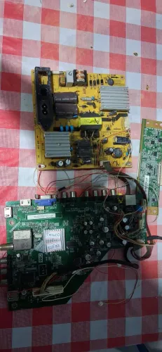 Componentes Tv Philco mod Ph32F33Dg.composto por placa principal,placa da fonte,T.com