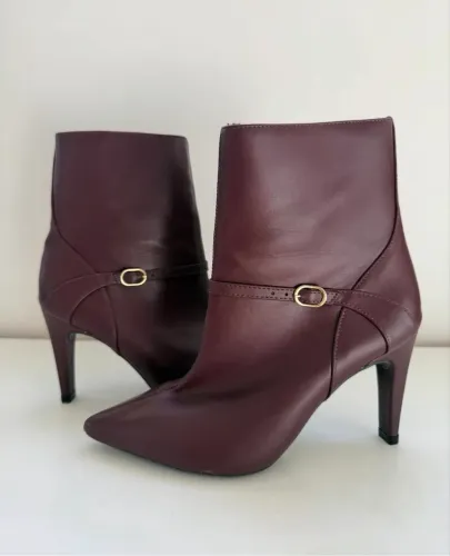 Bota Constance