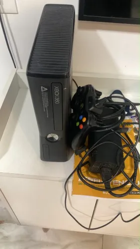 Xbox 360 c/luz vermelha