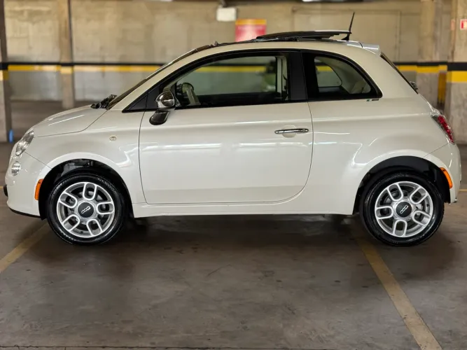 Fiat 500 Cult 1.4 Flex 8V EVO Mec. 2013
