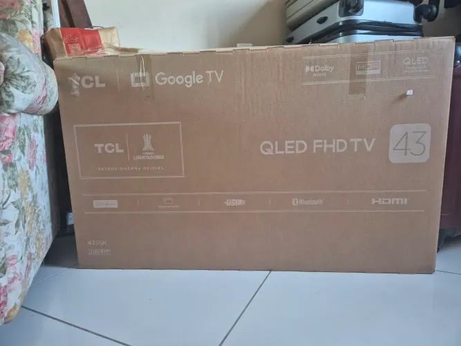 Vendo TV 43 polegadas tcl na caixa com nota fiscal .