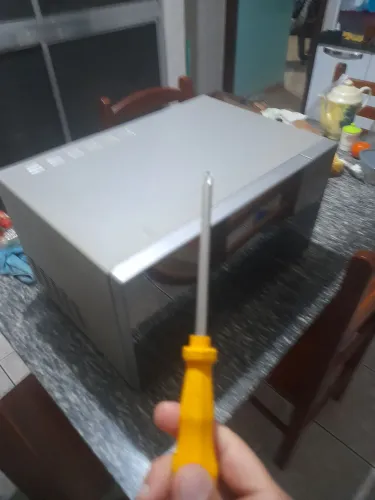 Micro-ondas defeito 