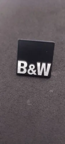 B&W  BW  BeW emblema original para caixa
