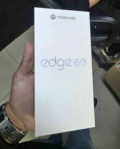 Moto edge 60