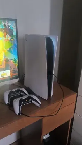 Play 5 Playstation 5 Físico na caixa com vários jogos 2 controles Aceito Cartão!