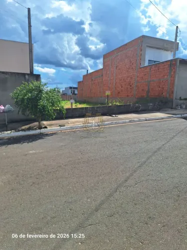 TERRENO JARDIM DOS LAGOS I