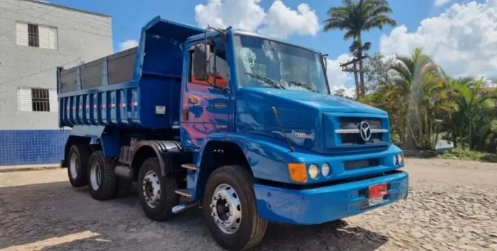 MERCEDES-BENZ 1620 8X2 ANO 2009 CAÇAMBA