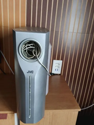 Caixa subwoofer JVC importada de home theater 