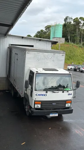 Ford Cargo 814