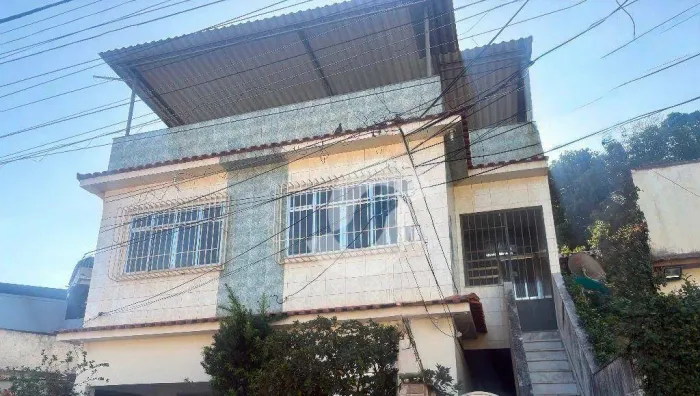 Casa à venda, 250 m² por R$ 267.000,00 - Barro Vermelho - São Gonçalo/RJ