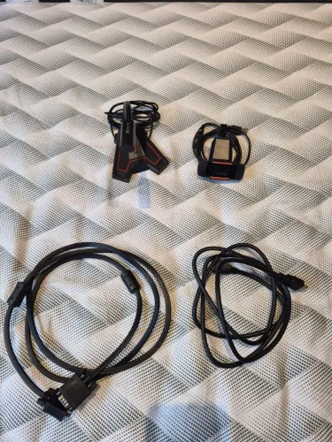 VENDO WEBCAM, MICROFONE, CABO HDMI E VGA