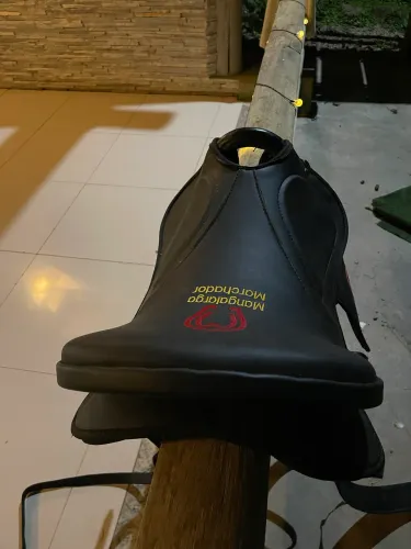 Sela cavalo estilo australiana
