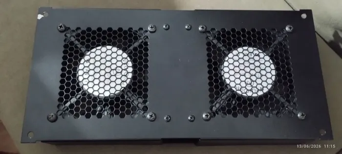 VENTILADOR DOBLE PARA ARMARIOS RACK bivolt