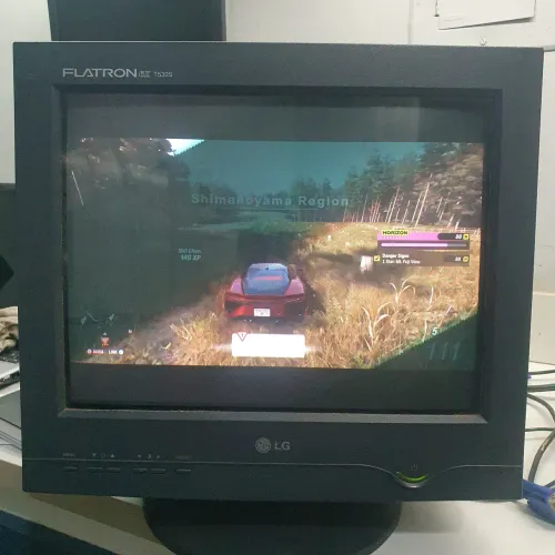 Relíquia monitor LG flatron ez t530s