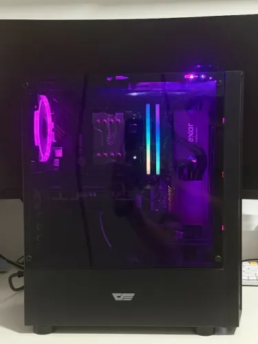 PC Gamer - Ryzen 5 / 32GB RAM / RX 6600M 8GB / SSD 1TB