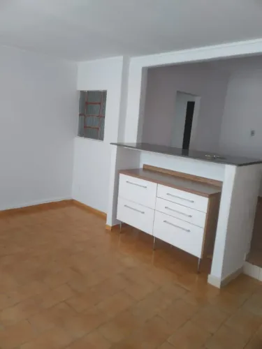Aluga se casa setor São José 3 quartos