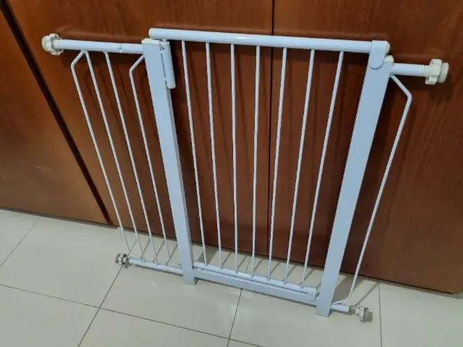 Grade Porta para cães - Branca 