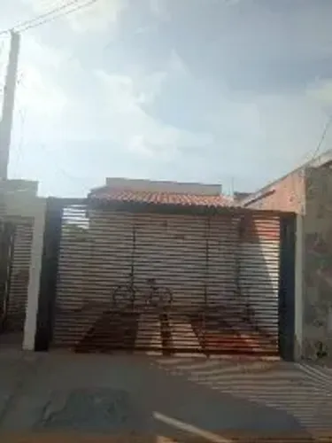 Ótima casa a venda em Cesário Lange - SP