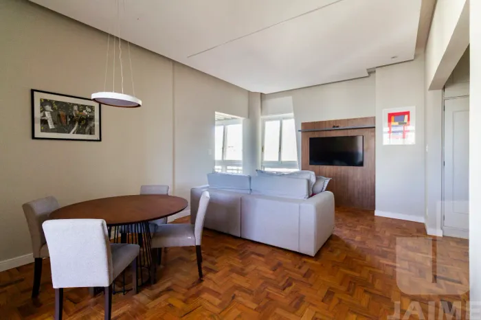 Apartamento 3 Dormitórios 2 Vagas em Higienópolis