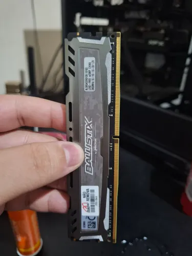Memoriam Ram Ballistix 2x 8GB 2400mhz