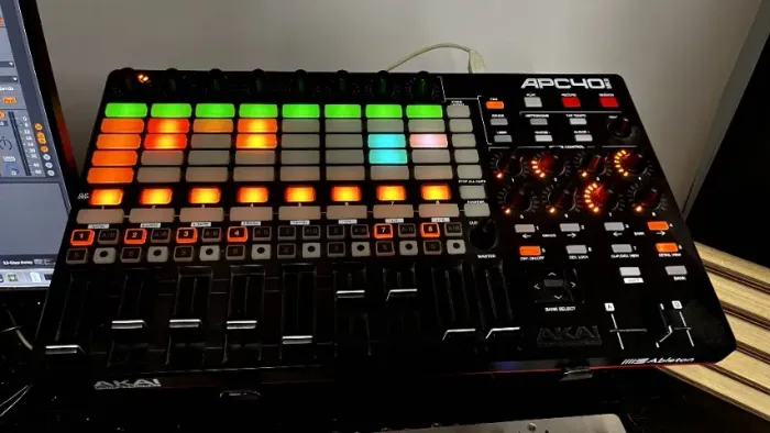 Akai APC 40 mkII