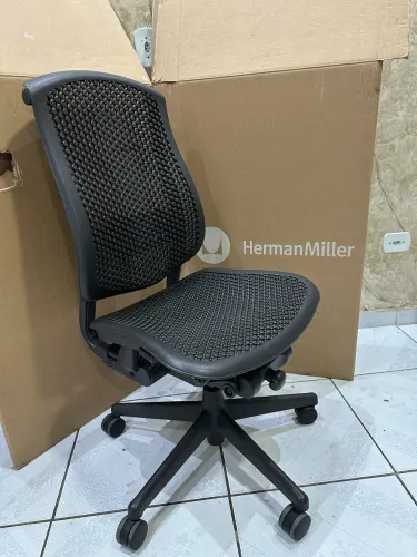 cadeira herman miller celle Entrega grátis sp capital
